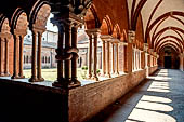 Abbazia di Chiaravalle della Colomba (Piacenza) - Il chiostro